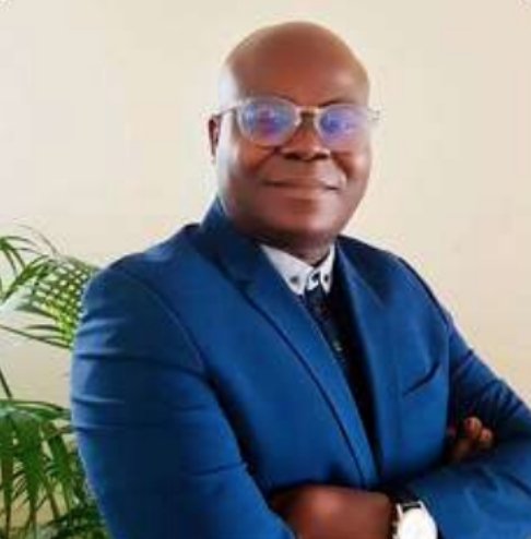 Okoko Bassadi, Président-Fondateur